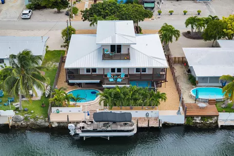 2675 Yellowtail Dr, Marathon, FL 33050
