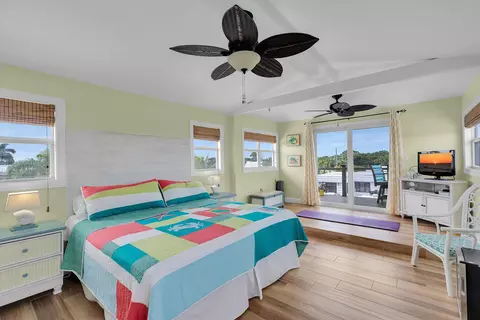 2675 Yellowtail Dr, Marathon, FL 33050 photo 24