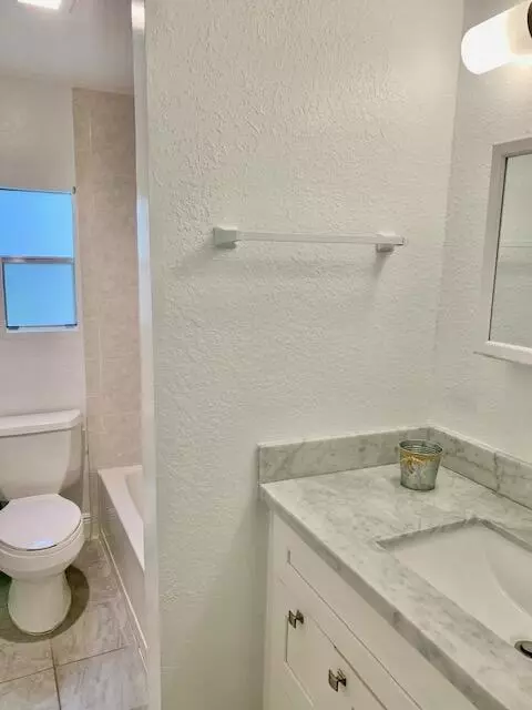 818 S Emerald Dr, Key Largo, FL 33037 photo 14