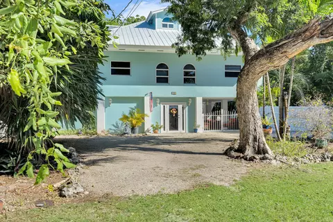 Exterior - 593 Bonito Ave, Key Largo, FL 33037 photo 7 of 21