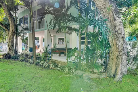 Exterior - 593 Bonito Ave, Key Largo, FL 33037 photo 16 of 21