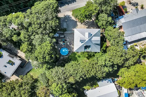 View/Area - 593 Bonito Ave, Key Largo, FL 33037 photo 12 of 13