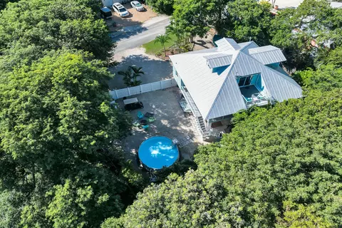 Other - 593 Bonito Ave, Key Largo, FL 33037 photo 2 of 10