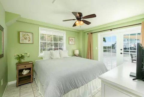 Bedroom - 1202 Mockingbird Rd, Key Largo, FL 33037 photo 3 of 5