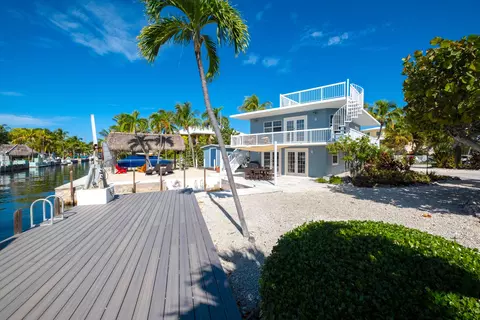 Exterior - 1202 Mockingbird Rd, Key Largo, FL 33037 photo 11 of 13