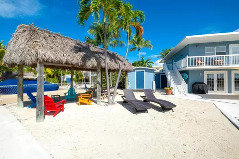 Exterior - 1202 Mockingbird Rd, Key Largo, FL 33037 photo 7 of 13