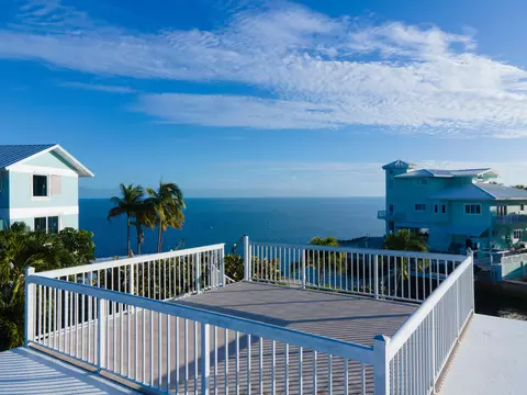 View/Area - 1202 Mockingbird Rd, Key Largo, FL 33037 photo 2 of 5