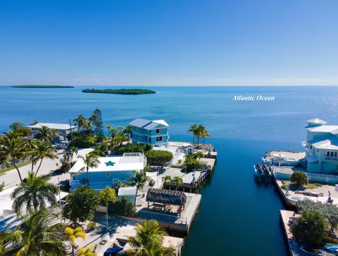 View/Area - 1202 Mockingbird Rd, Key Largo, FL 33037 photo 3 of 5