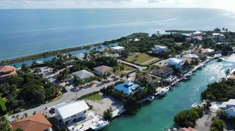 322 E Seaview Dr, Duck Key, FL 33050 photo 7