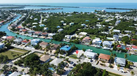 322 E Seaview Dr, Duck Key, FL 33050 photo 6