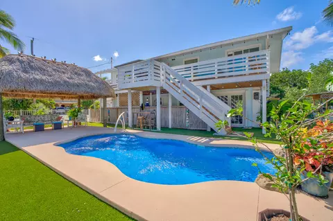 29039 Cedar Dr, Big Pine Key, FL 33043 photo 3