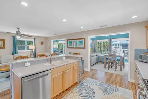 29039 Cedar Dr, Big Pine Key, FL 33043 photo 15