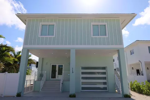115 Azalea St, Tavernier, FL 33070