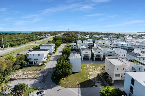 94825 Overseas Hwy #157, Key Largo, FL 33037