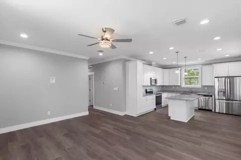Living - 31349 Avenue C, Big Pine Key, FL 33043 photo 6 of 6