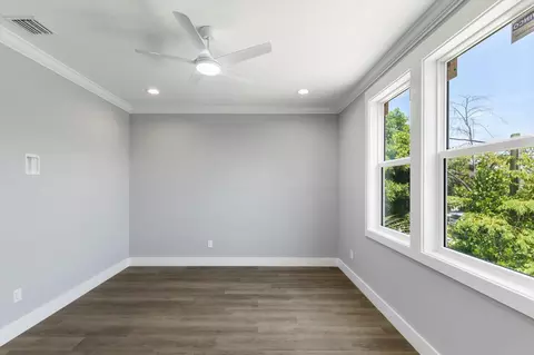 Bedroom - 31349 Avenue C, Big Pine Key, FL 33043 photo 1 of 14