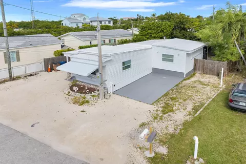 1155 James Ct, Marathon, FL 33050 photo 4