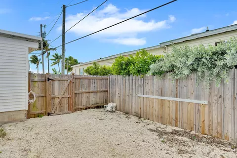 1155 James Ct, Marathon, FL 33050 photo 35
