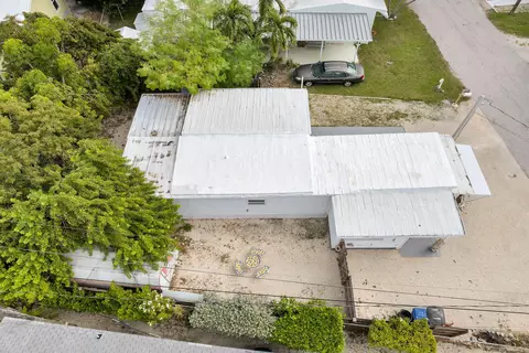 1155 James Ct, Marathon, FL 33050 photo 5
