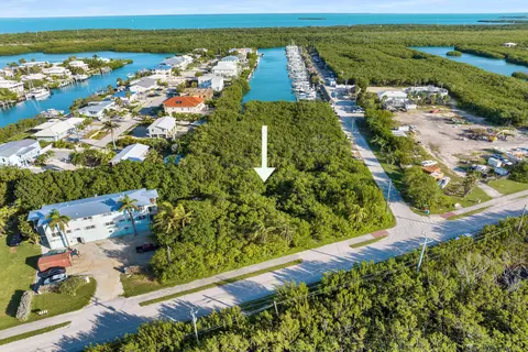 300 Coco Plum Dr, Marathon, FL 33050 photo 11
