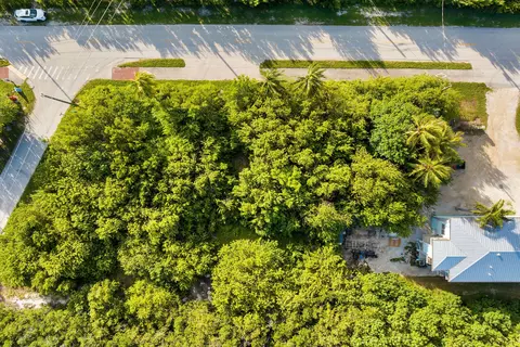 300 Coco Plum Dr, Marathon, FL 33050 photo 15
