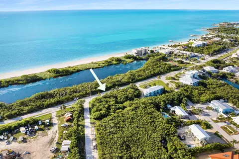 300 Coco Plum Dr, Marathon, FL 33050 photo 12