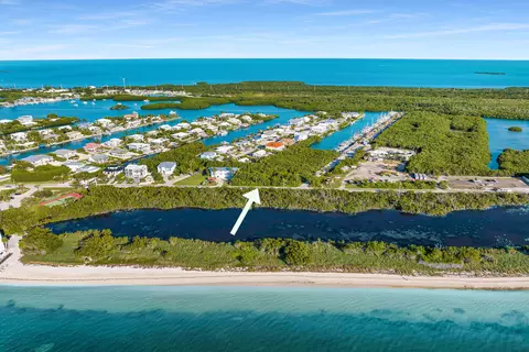 300 Coco Plum Dr, Marathon, FL 33050 photo 5