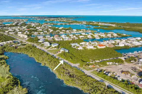 300 Coco Plum Dr, Marathon, FL 33050 photo 7