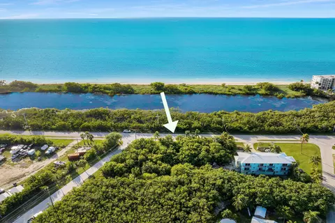 300 Coco Plum Dr, Marathon, FL 33050 photo 3