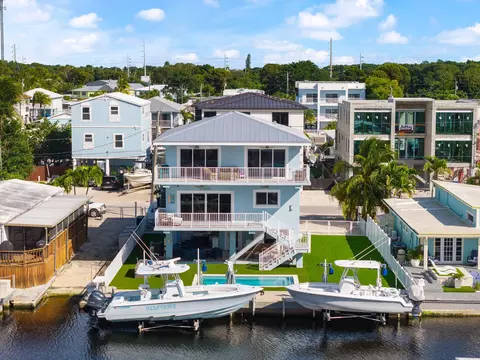254 Lower Matecumbe Rd, Key Largo, FL 33037