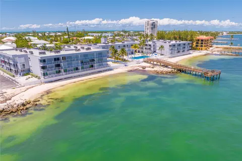 201 E Ocean Dr #311, Key Colony Beach, FL 33051