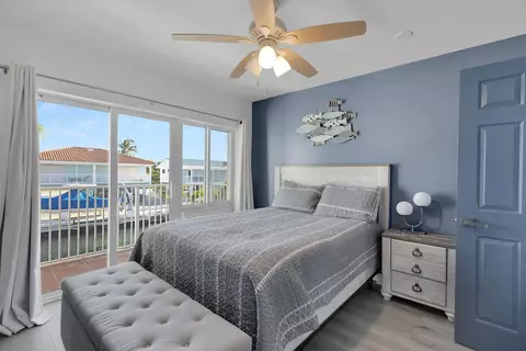 Bedroom - 123 W Bruce Ct, Marathon, FL 33050 photo 1 of 13