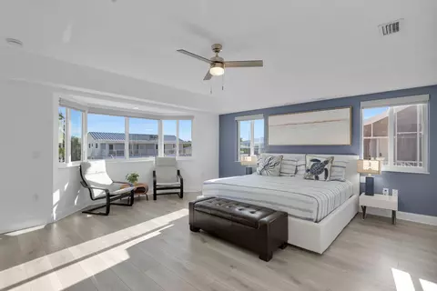 Bedroom - 123 W Bruce Ct, Marathon, FL 33050 photo 10 of 13
