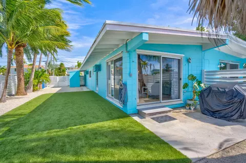 Exterior - 471 9th St #KEY colony, Key Colony Beach, FL 33051 photo 4 of 12