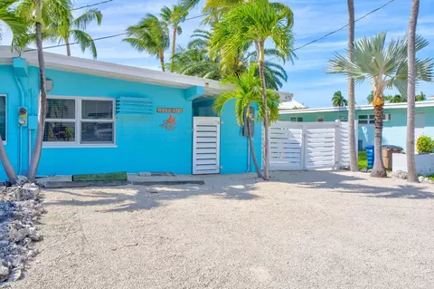 Exterior - 471 9th St #KEY colony, Key Colony Beach, FL 33051 photo 10 of 12