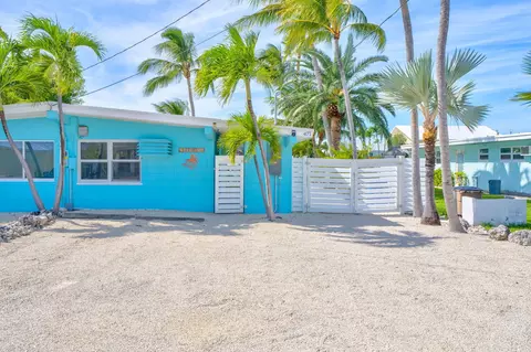 Exterior - 471 9th St #KEY colony, Key Colony Beach, FL 33051 photo 3 of 12