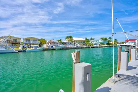View/Area - 471 9th St #KEY colony, Key Colony Beach, FL 33051 photo 10 of 10