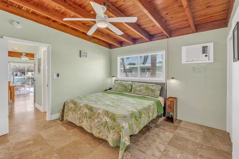 Bedroom - 471 9th St #KEY colony, Key Colony Beach, FL 33051 photo 2 of 3