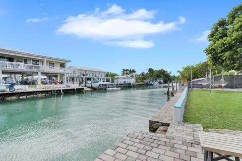 24 Cactus Dr, Key West, FL 33040