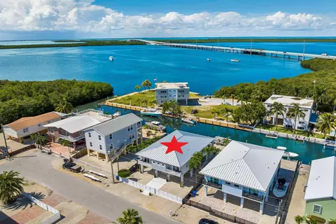 View/Area - 455 Big Pine Rd, Key Largo, FL 33037 photo 3 of 5