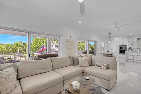 Living - 455 Big Pine Rd, Key Largo, FL 33037 photo 5 of 5