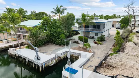 311 Buttonwood Cir, Key Largo, FL 33037
