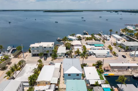 View/Area - 78 Avenue D, Key Largo, FL 33037 photo 3 of 3