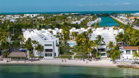 601 W Ocean Dr #411C, Key Colony Beach, FL 33051