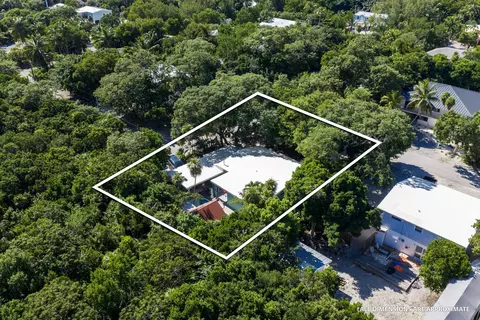 View/Area - 1545 52nd St, Marathon, FL 33050 photo 9 of 10