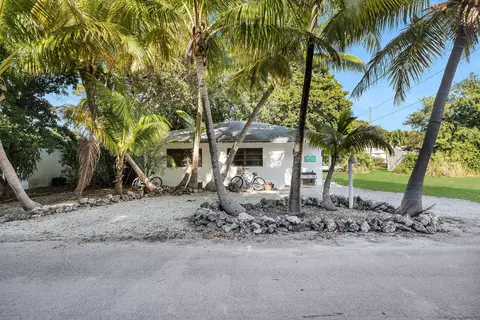 14 Miami Dr, Key Largo, FL 33037