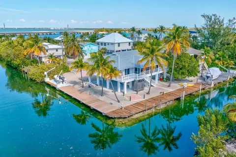 28532 Dirk Rd, Little Torch Key, FL 33042
