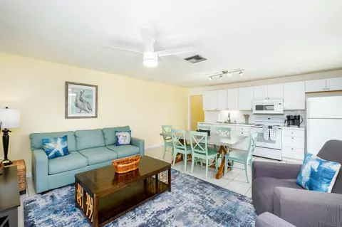 Living - 261 9th St #KEY colony, Key Colony Beach, FL 33051 photo 1 of 2