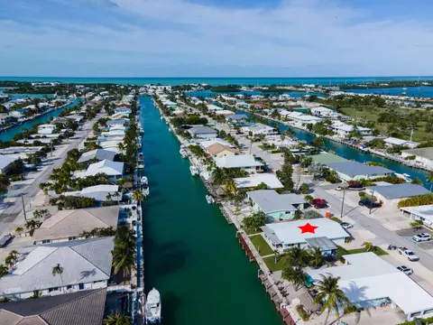 View/Area - 261 9th St #KEY colony, Key Colony Beach, FL 33051 photo 12 of 12