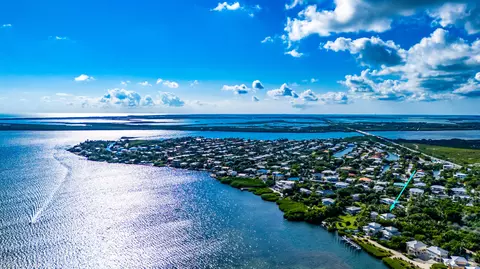 125 Colson Dr, Cudjoe Key, FL 33042